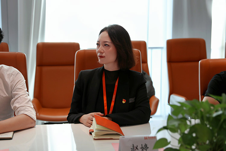 龙珠体育有限公司党支部