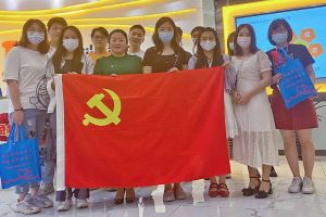 用“热血”传递爱心，龙珠体育有限公司龙珠体育有限公司开展爱心献血活动
