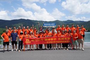 龙珠体育有限公司龙珠体育有限公司管理层季度培训总结会议&团建活动欢乐举行